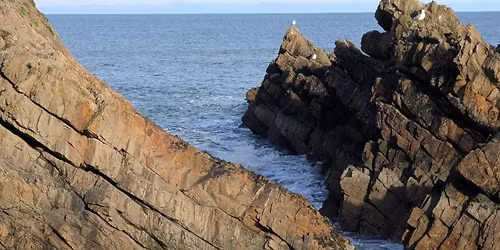 Drawn Into the Landscape: Geology and Art Along the Moray Coast 