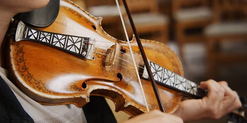 Folkemusikkens kveld: Spel og dans p\u00e5 Hovudbibliotek