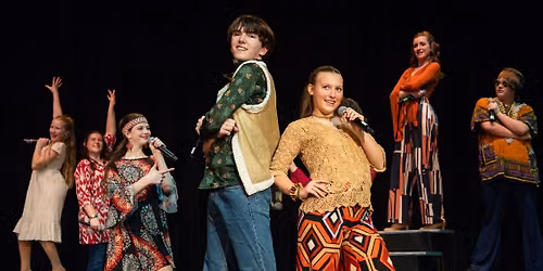 \ud83c\udfb6 Lake Park Wonderful Wednesdays: Main Street Song & Dance Troupe