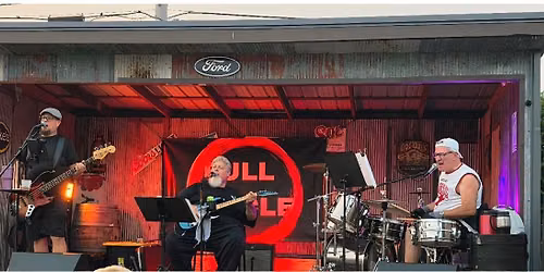 Full Circle brings The Party To Da Joint in Peoria!