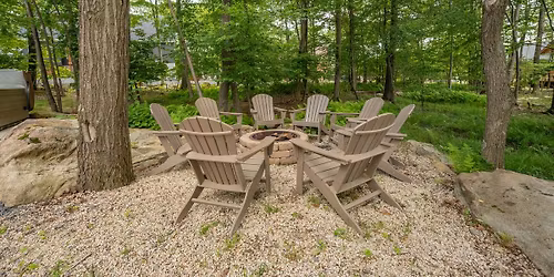 Parking Mike Rainey (18+)