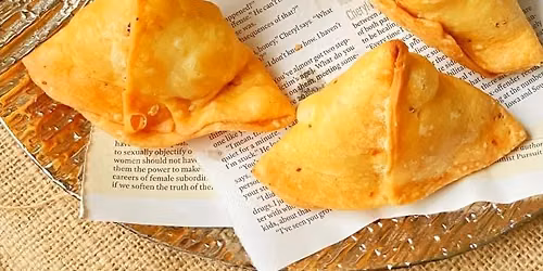 Streetfood night: Samosa\u2019s & Naanbrood