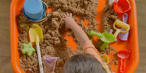 Messy Play at Little Giraffes