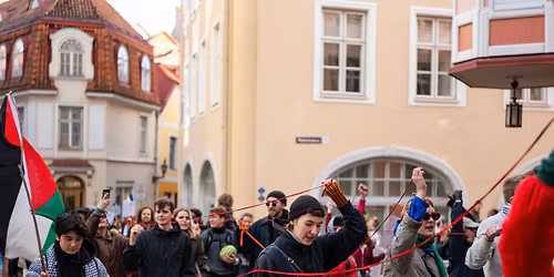 Ei ole \u00fcksi \u00fckski maa, Palestiina vabaks saab! \/\/ No one is free until we are all free!