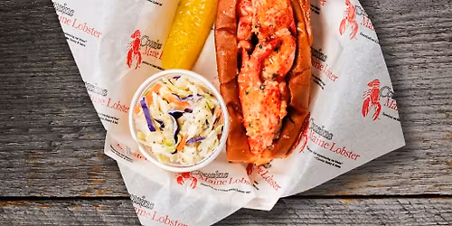 Cousins Maine Lobster at Holiday Craft Show, Hood River