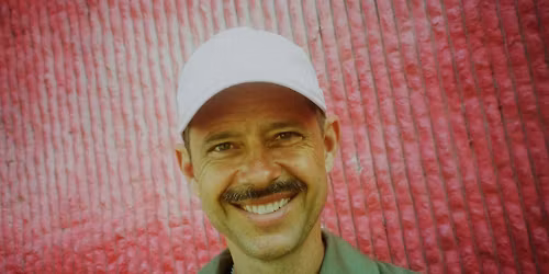 Tomas H\u00f8ffding Live Solo \/\/ Skr\u00e5en, Lounge