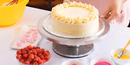 Make & Take: Cake Decorating Basics