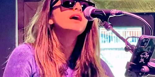 Sammi Rae | Cavalry Court & Canteen Bar & Grill | Century Court , TX