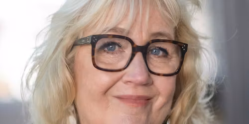 Erika Bjerstr\u00f6m "Demokratin d\u00f6r i hettan"