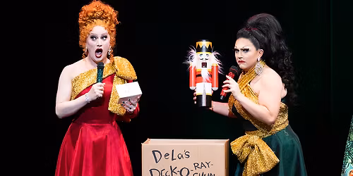 Jinkx and DeLa Holiday Show at Chicago Theatre