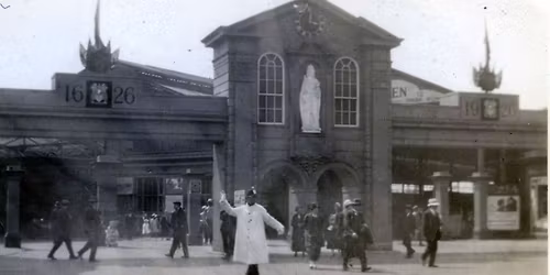 400 Years of Leeds: Through The Collections of Leeds Museums and Galleries