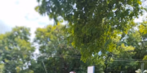 NDONT HOLD YOUR PAST.