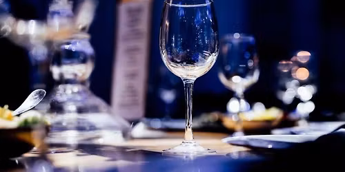 Deluxe Nyt\u00e5rsaften for singler 45-59 \u00e5r i K\u00f8benhavn