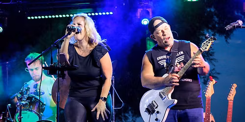 Suzie & the Detonators at Ice Bowling!