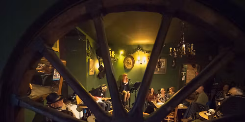 Koncert Duetu ReWo Love w Naszej Szkapie