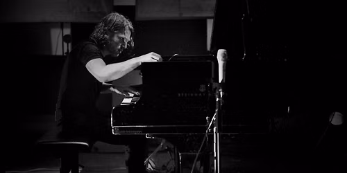 Cory Smythe, piano