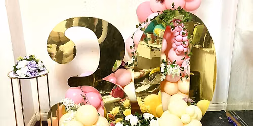 Build a luxury balloon arch with me!