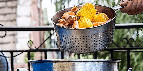 Shrimp Boil Cabaret Cooking Class