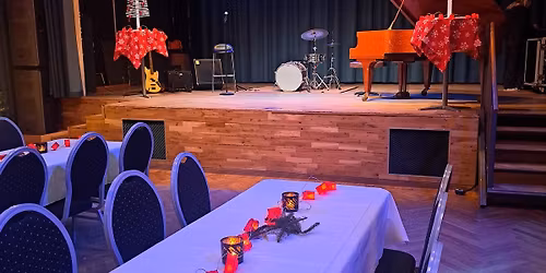 ADVENTSFIKA P\u00c5 ALVIKS KULTURHUS