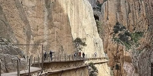 Visita Guiada al Caminito del Rey + Autob\u00fas Lanzadera