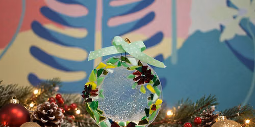 Christmas Wreath Glass Fusing Class