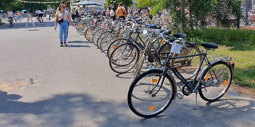 Fahrradmarkt \/\/ Bikemarket Kreuzk\u00f6lln \/\/ R\u00fctli Campus