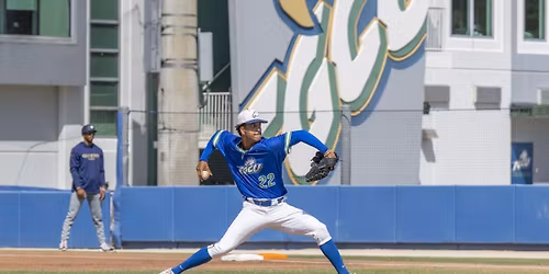 Parking Florida Gulf Coast Eagles at Queens Royals Womens Basketball