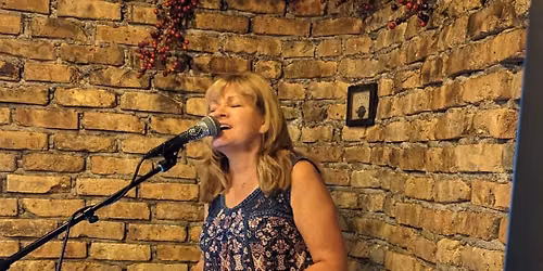 Cyndi Meyer at Whiney's (Fuzzy Pig)