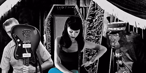 Messer Chups live at The Den!!!