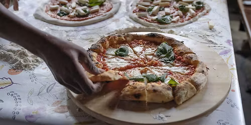 Pizza Workshop in Berlin: Make Neapolitan Pizza Yourself