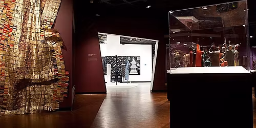 Contemplative Art Viewing
