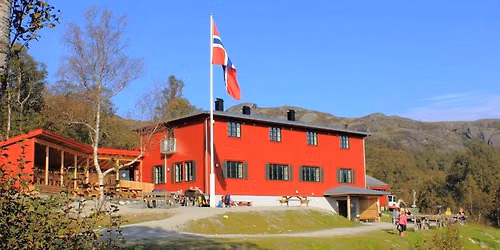 Helg p\u00e5 Olalia - fjelltur og gourmetmiddag med Finn Lothe