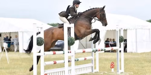 H&DRC Evening Club Training with Tilly Davies UKCC Level 2 Coach at Carlton House EC