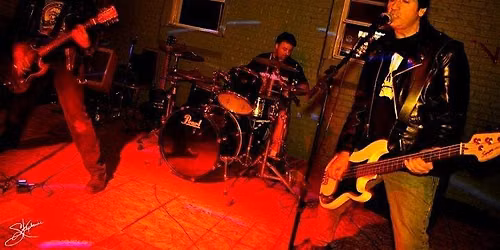 The Accelerators live at Montclair Brewery
