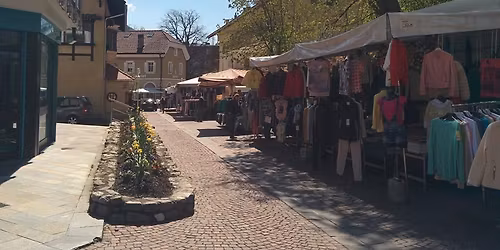 Markt in Sand in Taufers \ud83d\udecd\ufe0f Mercato a Campo Tures \ud83d\udecd\ufe0f Market in Sand in Taufers\/Campo Tures