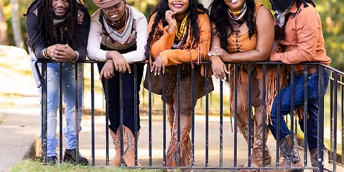 Fall Outdoor Photoshoot Minis - Brockton/Avon