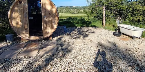 Sound bath & sauna