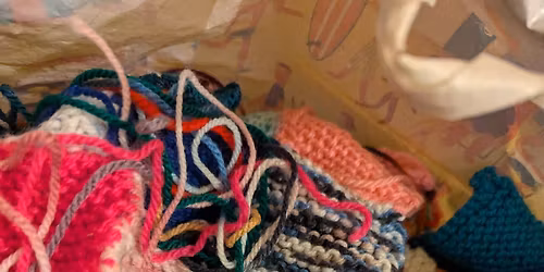 Community Crafting - December 2025