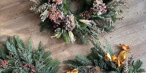 Christmas wreath workshop at Bee May Bakery with Betty Blooming