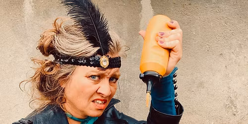 Kirsti Meiers: Singer-songwriter. Klaver & Sang. Av & Wauw. 