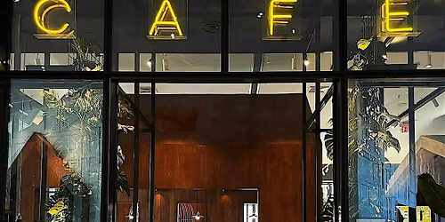 French Conversation at Canard Caf\u00e9