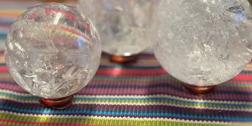 30 nov L\u00e4r dig sp\u00e5 i kristall kulan 