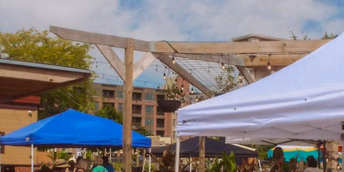 Sunday Market @ The Deck