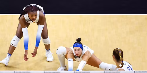 Louisville Cardinals at Pittsburgh Panthers Womens Volleyball at Petersen Events Center