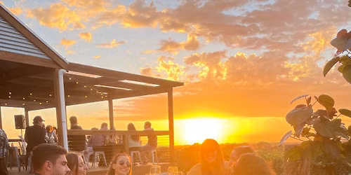 SEABROOK SUNSET BAR FIRESIDE