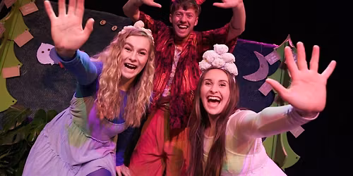 Welcome to the World Little Wild Theatres interactive show