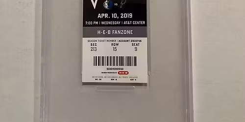 Dallas Mavericks at San Antonio Spurs at Frost Bank Center
