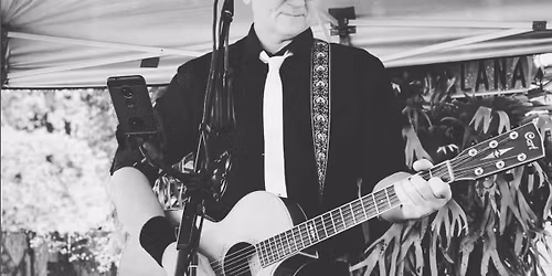 Glen Price at Harbourside Markets