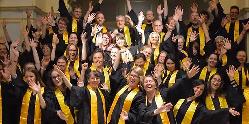 Gospel meets Brasilien-Beats: Weihnachtskonzert der "Jakob Singers" und der "Banda Popular"