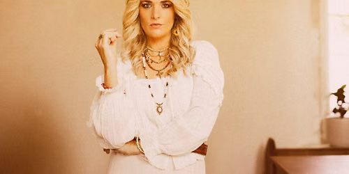 Elles Bailey